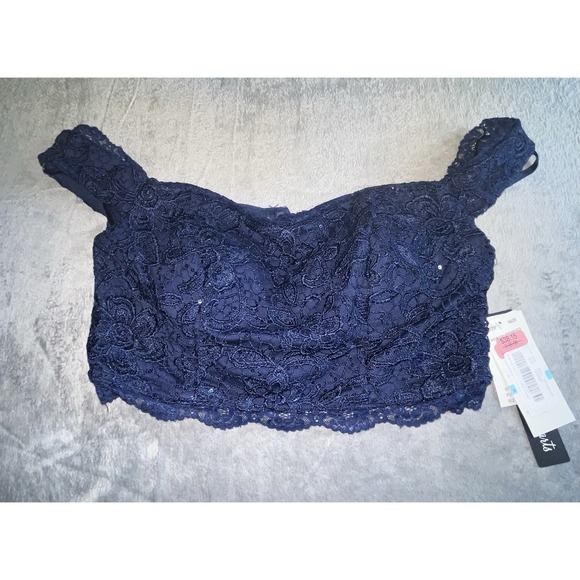 Sequin Hearts Juniors Blue Sleeveless Sequined‎ Lace Cropped Cami Top Size 5 - Picture 1 of 10